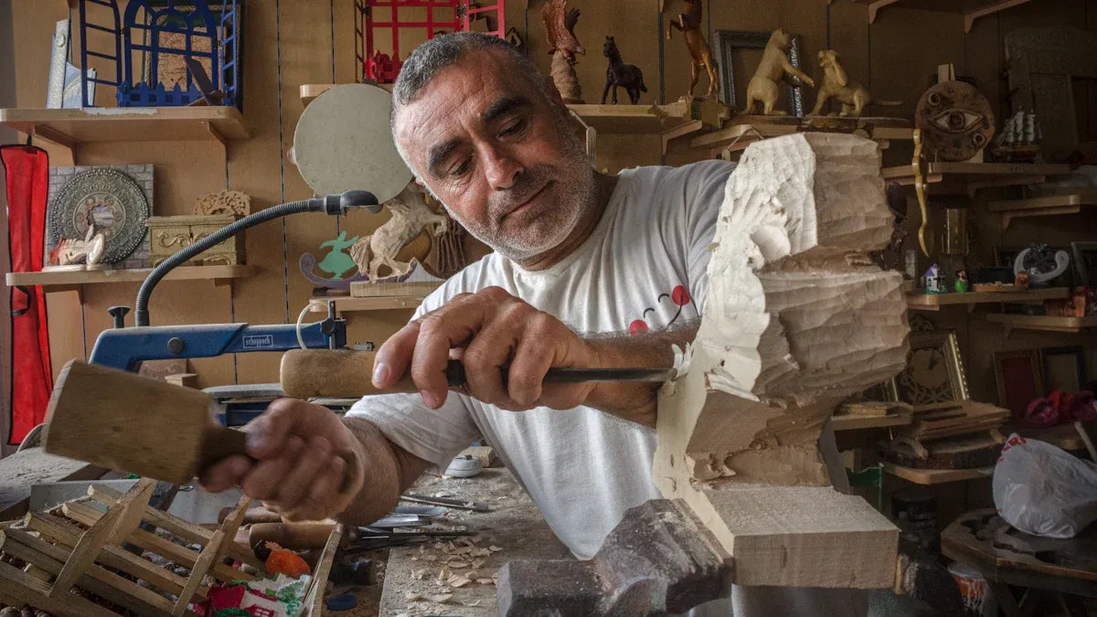 Beginner's guide to mastering wood carving techniques in 2025