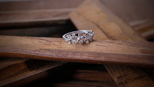 Put gems into wood carving pieces without glue